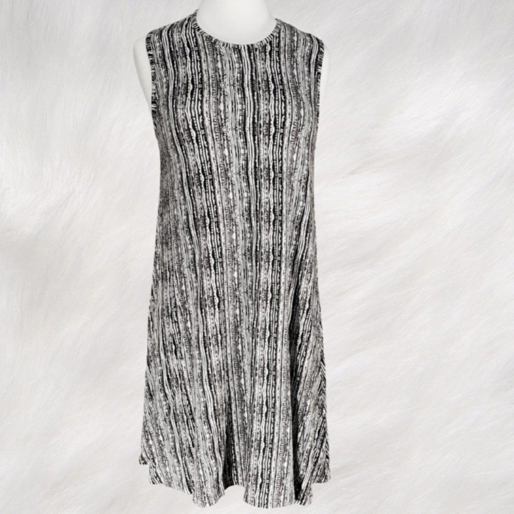 Cynthia Rowley Black and White Sleeveless Dress - Size M